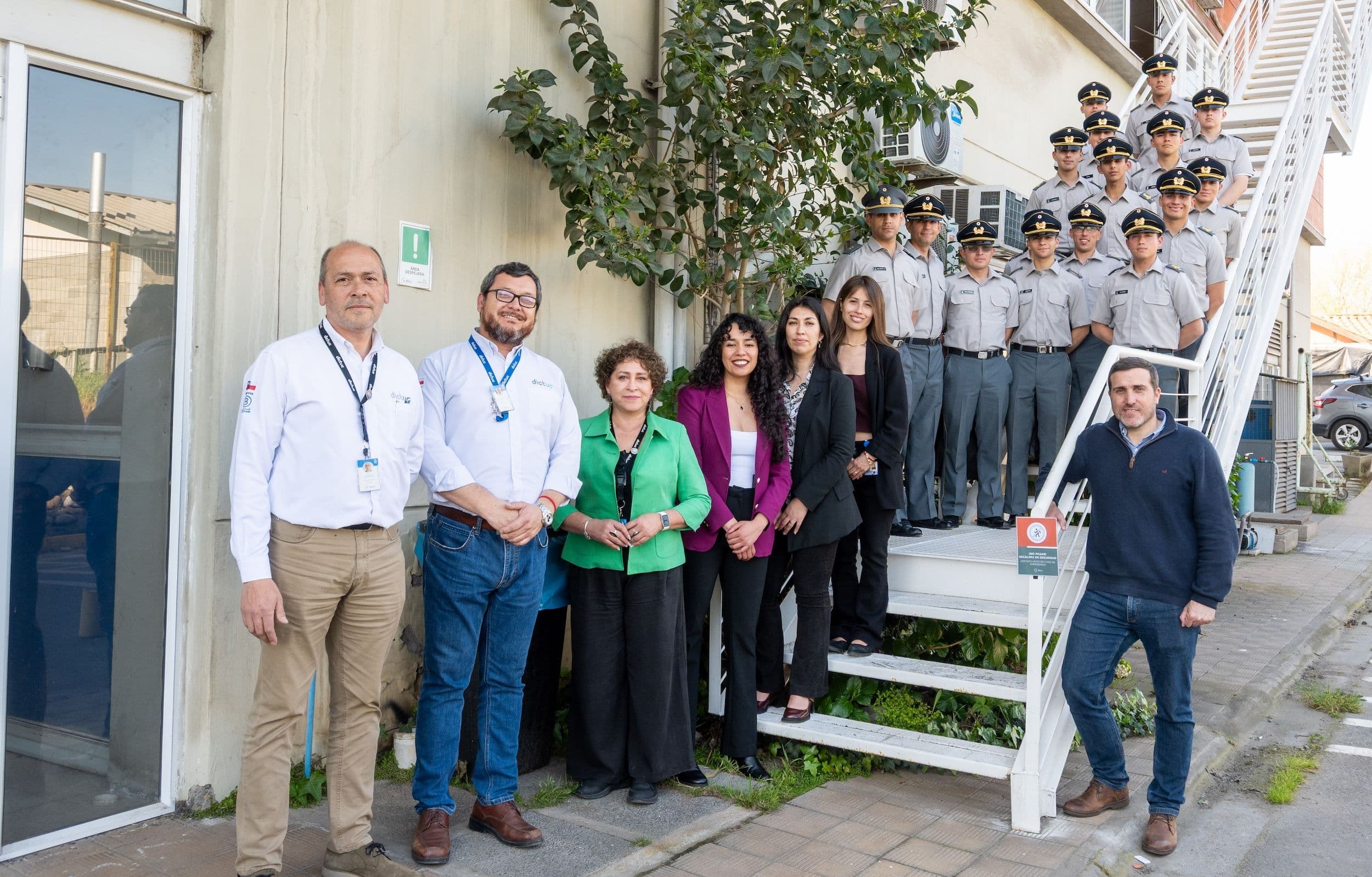 Innovación y aprendizaje: Dictuc recibe al Círculo de Innovación del Ejército