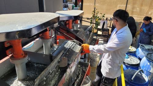 Planta piloto de proyecto para reutilización de relaves mineros
